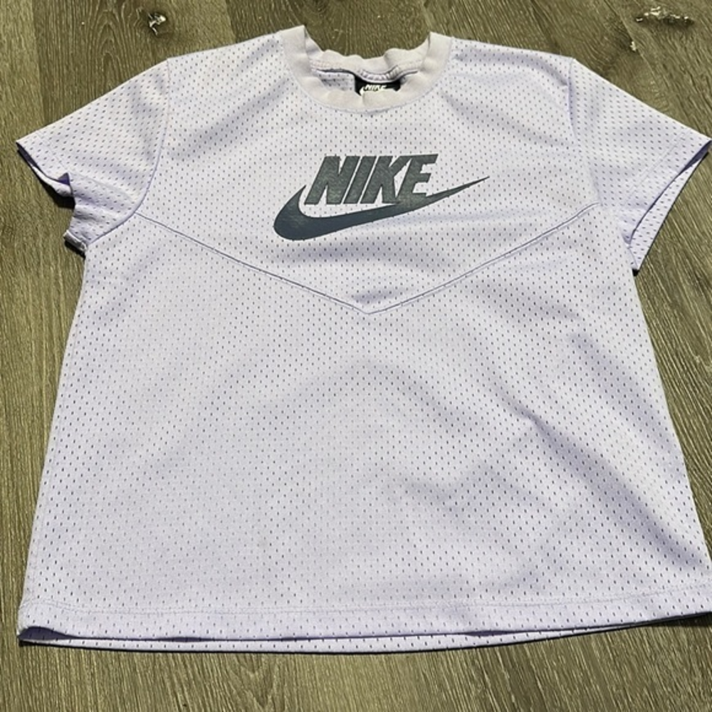 Nike‎ light purple mesh jersey top